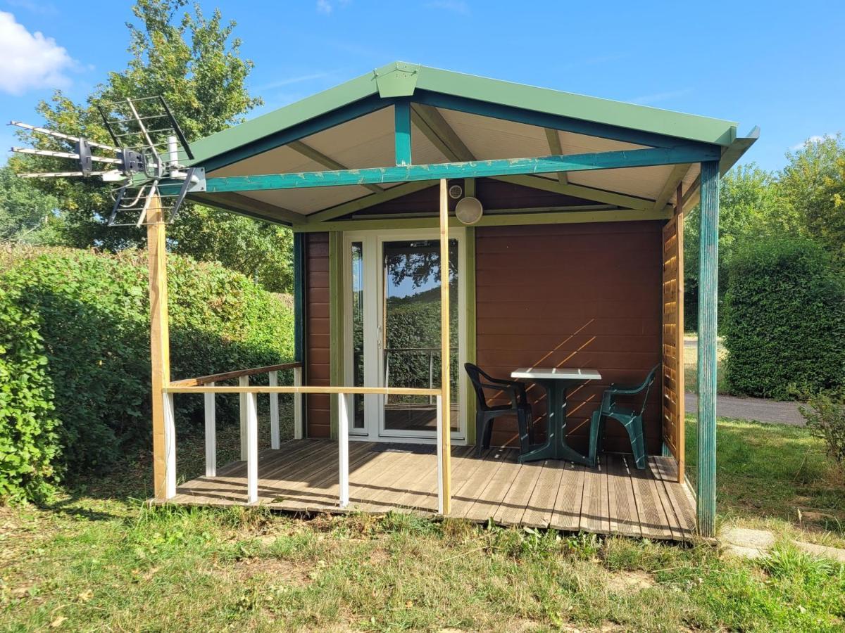Les Hirondelles Campsite *