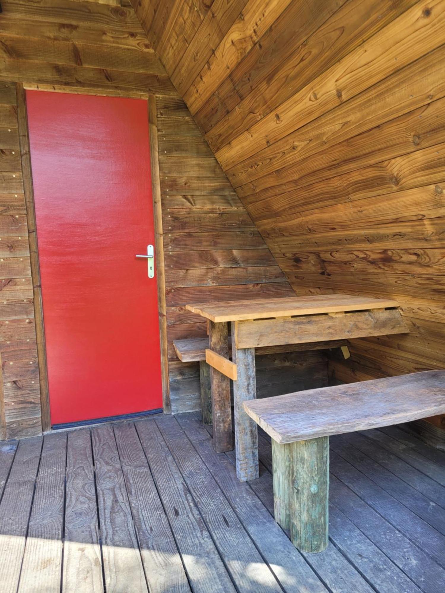 Les Hirondelles Campsite Bourg-Sainte-Marie